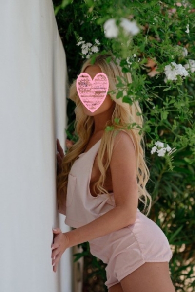 Luder i Vojens - VIP Escorts